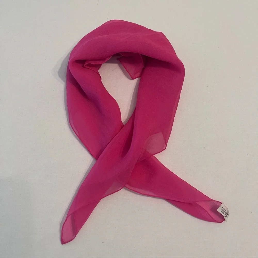 Vera Neumann Vintage Solid Barbie Pink Silk Hand Rolled Square 21x22 Scarf Japan